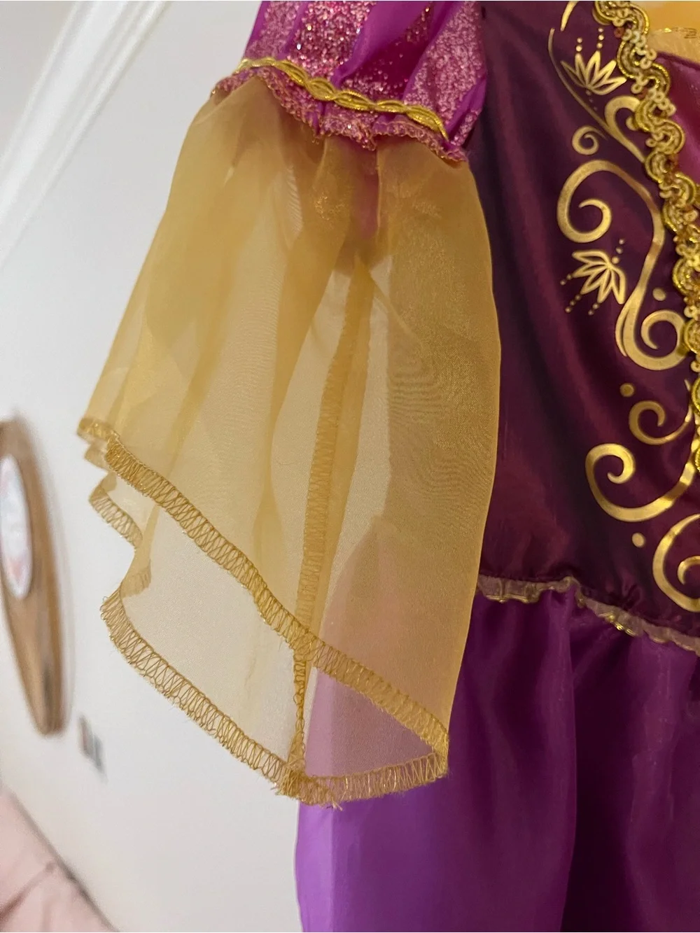 Disney’s Rapunzel Purple and Gold Princess Costume Dress size 4/6